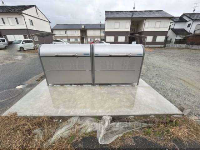 ゴミ置き場