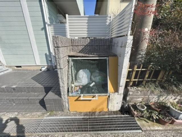 ゴミ置き場