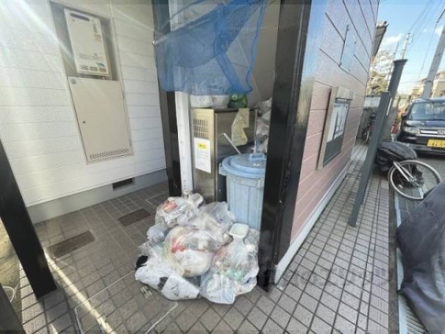 ゴミ置き場
