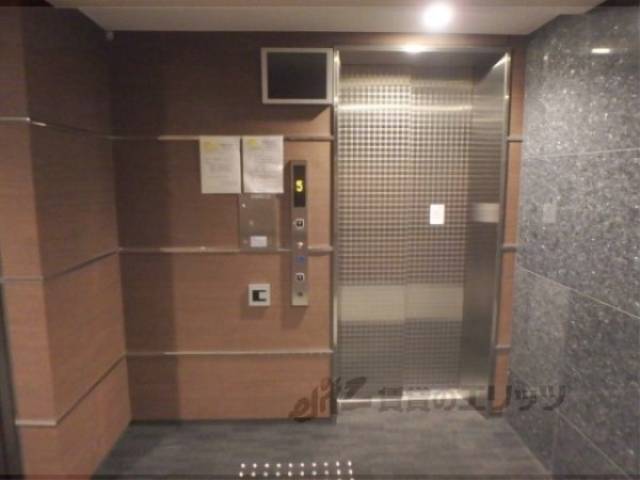 エレベーター
