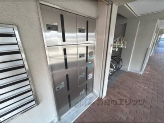 宅配ボックス