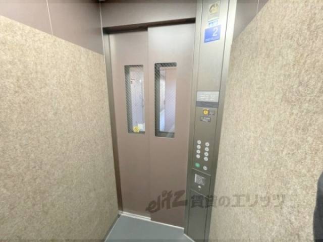エレベーター