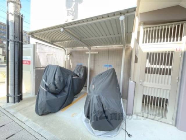 バイク置き場