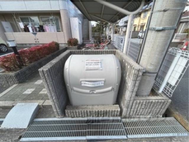 ゴミ置き場