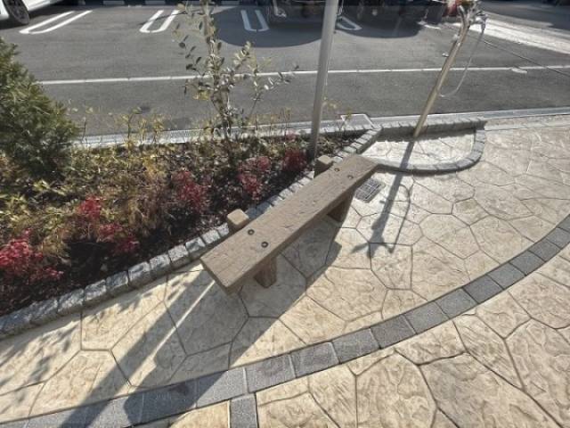 ベンチ
