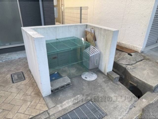 ゴミ置き場