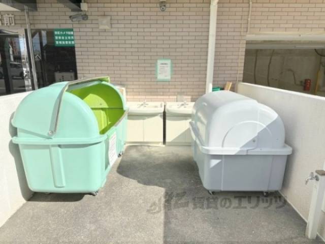 ゴミ置き場