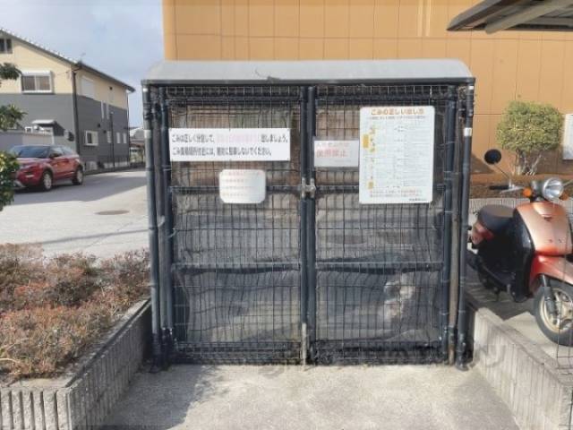 ゴミ置き場