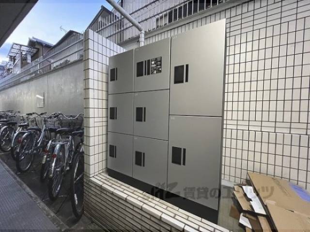 宅配ボックス