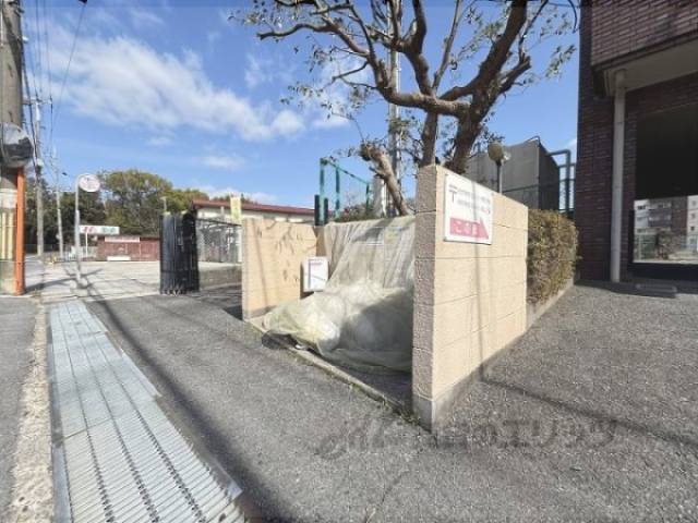 ゴミ置き場