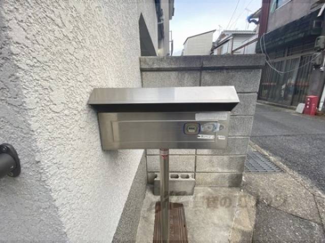 ポスト