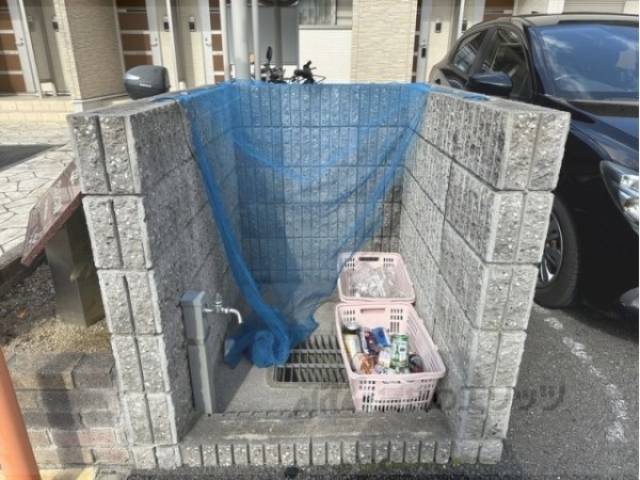 ゴミ置き場