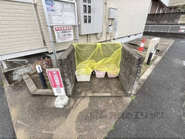 ゴミ置き場