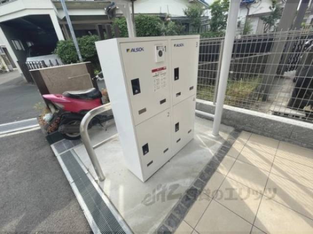 宅配ボックス
