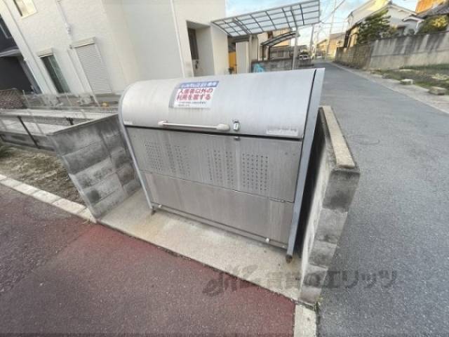 ゴミ置き場