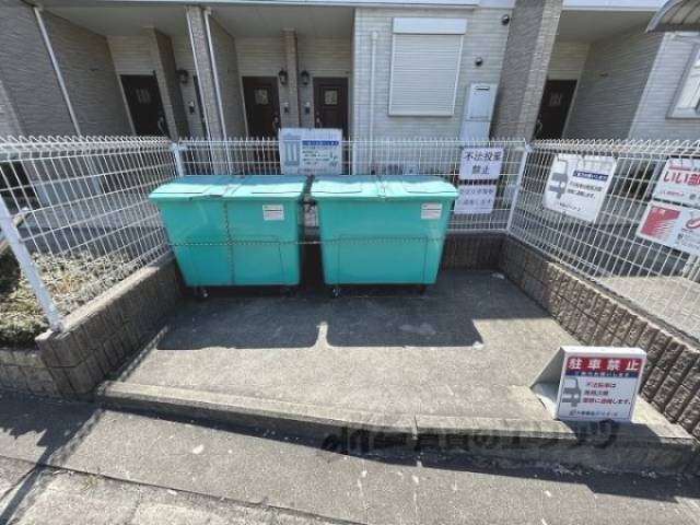ゴミ置き場