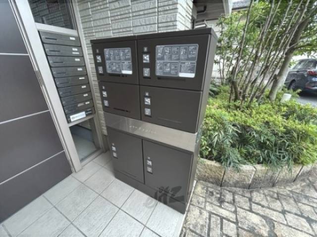 宅配ボックス