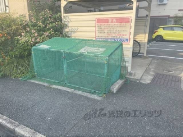 ゴミ置き場
