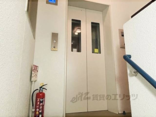 エレベーター
