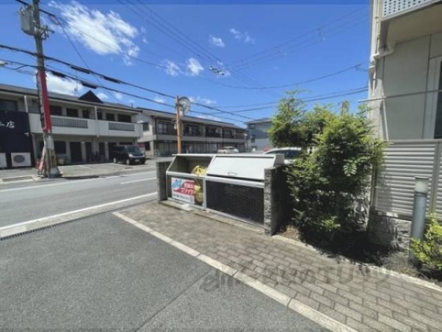 ゴミ置き場