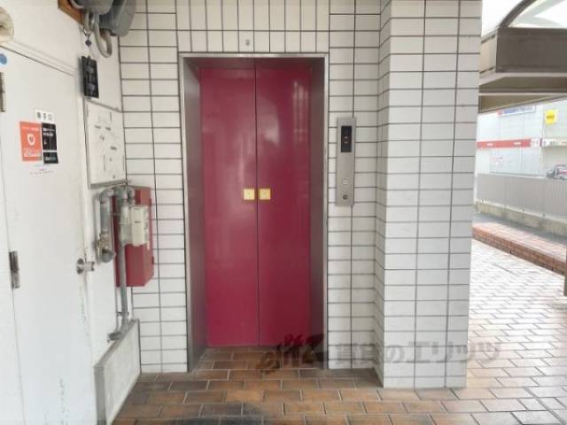 エレベーター