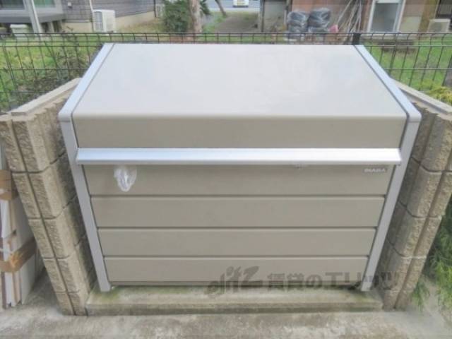 ゴミ置き場