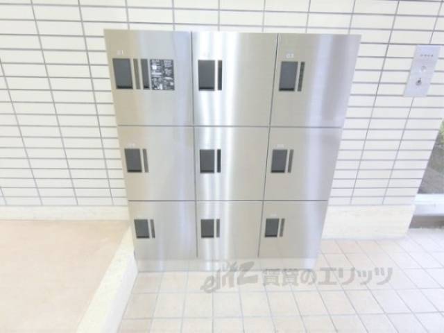 宅配ボックス
