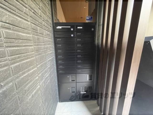 宅配ボックス　建築中