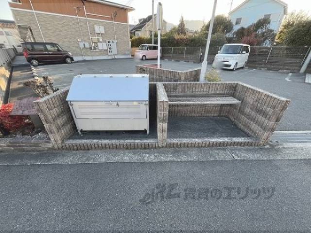 ゴミ置き場