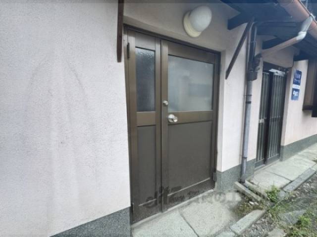 裏口