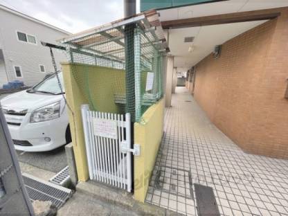 ゴミ置き場