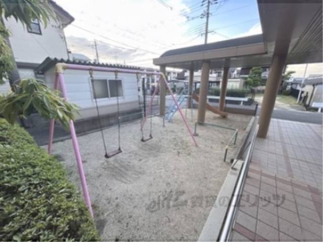 敷地内