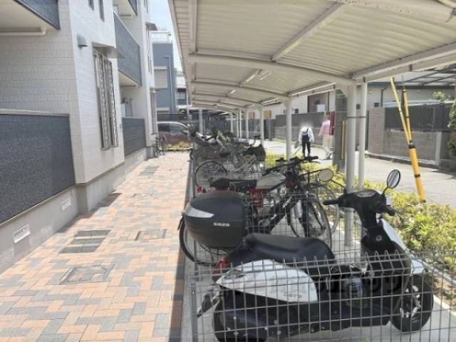 駐輪場