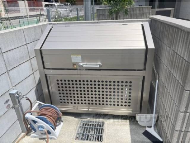 ゴミ置き場