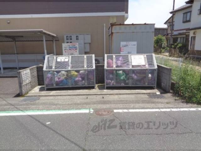 ゴミ置き場
