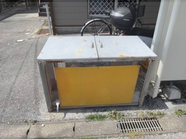ゴミ置き場