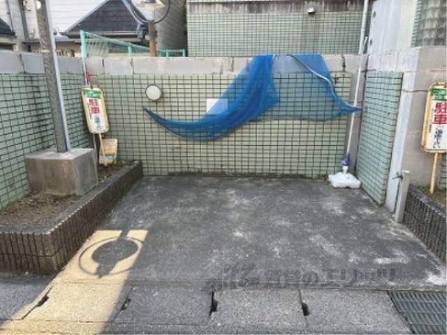 ゴミ置き場