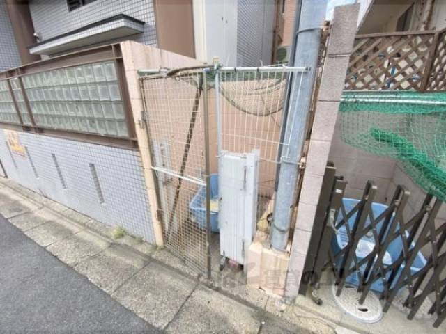 ゴミ置き場