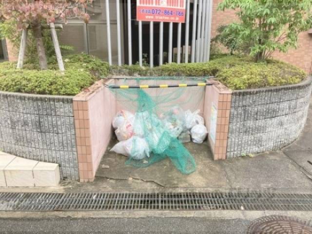 ゴミ置き場