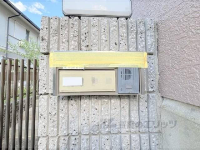 インターホン,ポスト