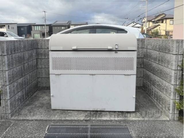 ゴミ置き場