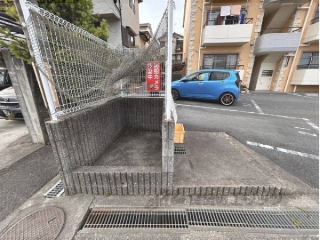 ゴミ置き場