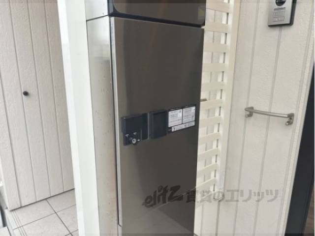 宅配ボックス