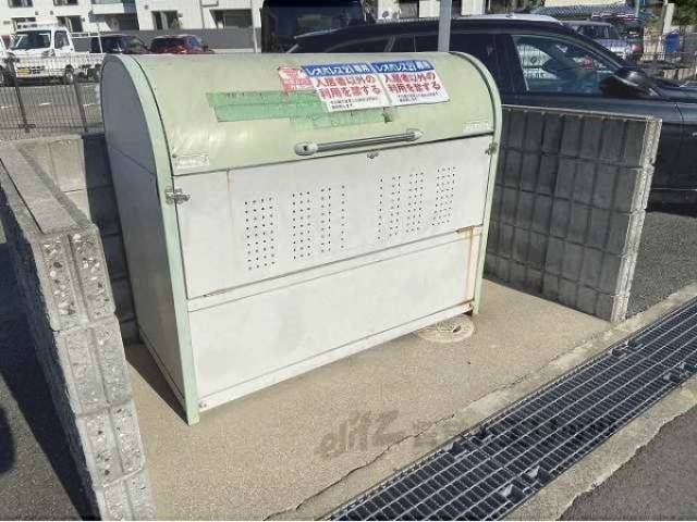 ゴミ置き場