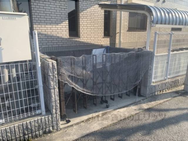 ゴミ置き場