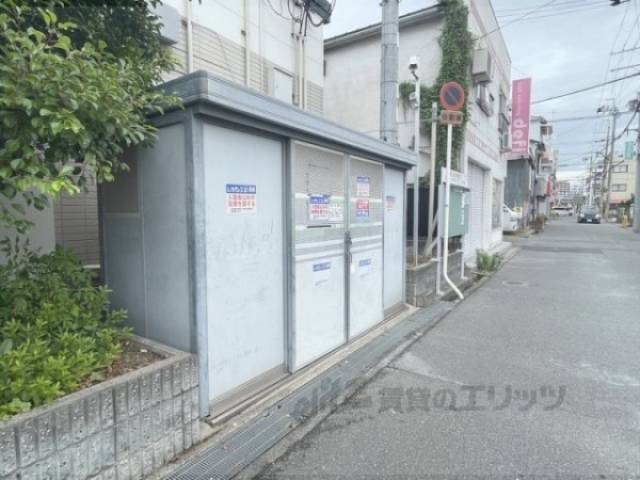 ゴミ置き場