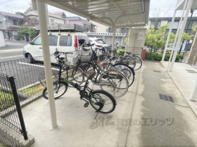 駐輪場