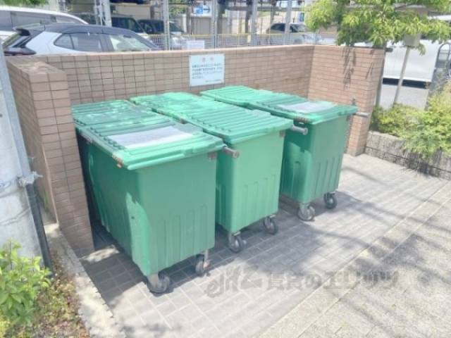 ゴミ置き場