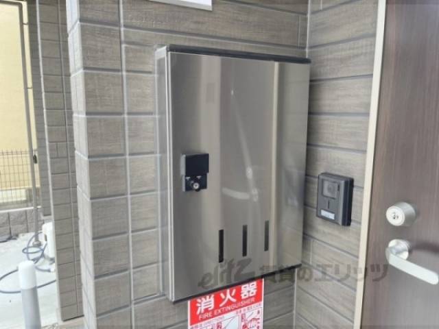 宅配ボックス