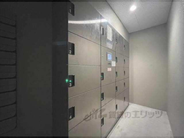 宅配ボックス